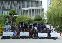 โอ๊ควู๊ดฯ ศรีราชา มอบรางวัลสุดยอดประติมากรรม 3 มิติ จากยางล้อรีไซเคิล