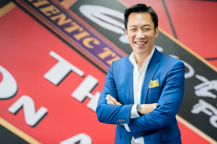 คุณจิตติพร XO แนวนอน