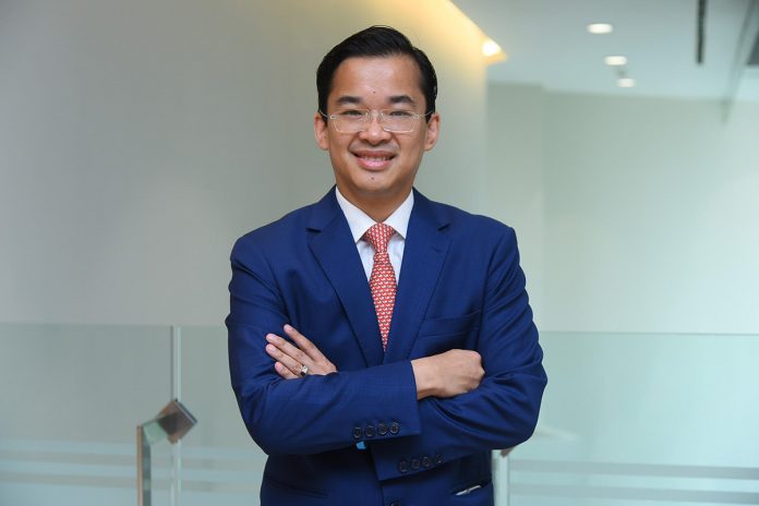 คุณจอมทรัพย์ โลจายะ