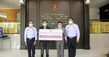 สำนักงาน กสทช. มอบใบอนุญาตคลื่นวิทยุให้กับผู้ชนะการประมูล
