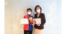 MBK ขอแสดงความยินดีกับศรีประภา โทแก้ว ผู้ฝึกสอนการออกกำลังกาย ของ ดิ โอลิมปิค คลับ ที่คว้าเหรียญทองแดง กีฬามวยปล้ำ จากการแข่งขันซีเกมส์ ครั้งที่ 31