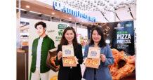 MEAT ZERO X Auntie Anne’s เปิดตัว “MEAT ZERO PIZZA PRETZEL” ต่อยอดความสำเร็จเมนูเนื้อจากพืช