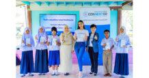 TRUE เดินตามฝัน ทำเพื่อเด็กไทย…“แอนนา เสืองามเอี่ยม” มิสยูนิเวิร์สไทยแลนด์ 2022 ลงพื้นที่สร้างแรงบันดาลใจแก่น้องๆ รร.คอนเน็กซ์อีดี เมืองแปดริ้ว พร้อมเชิญชวนคนไทย ร่วมสมทบทุน “โครงการคอมพิวเตอร์โน้ตบุ๊กเพื่อการศึกษา” ผ่าน connexted.org สร้างโอกาสการเรียนรู้สู่ยุคดิจิทัลอย่างเท่าเทียม